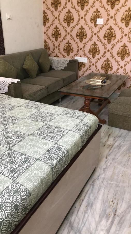 Ramaya Home Stay Váránaszi Kültér fotó