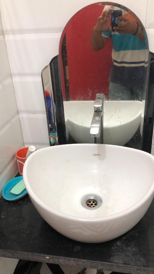 Ramaya Home Stay Váránaszi Kültér fotó