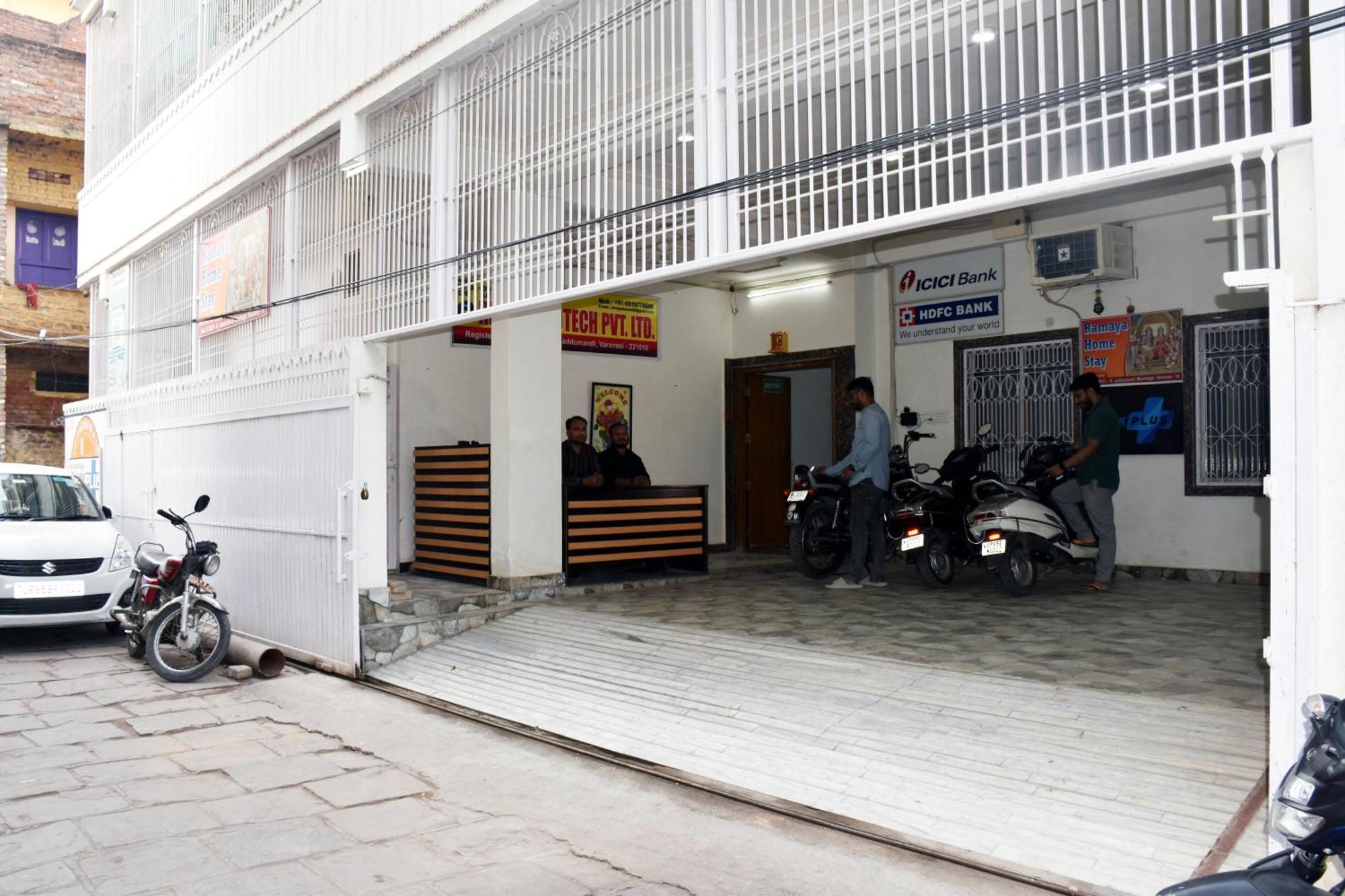Ramaya Home Stay Váránaszi Kültér fotó