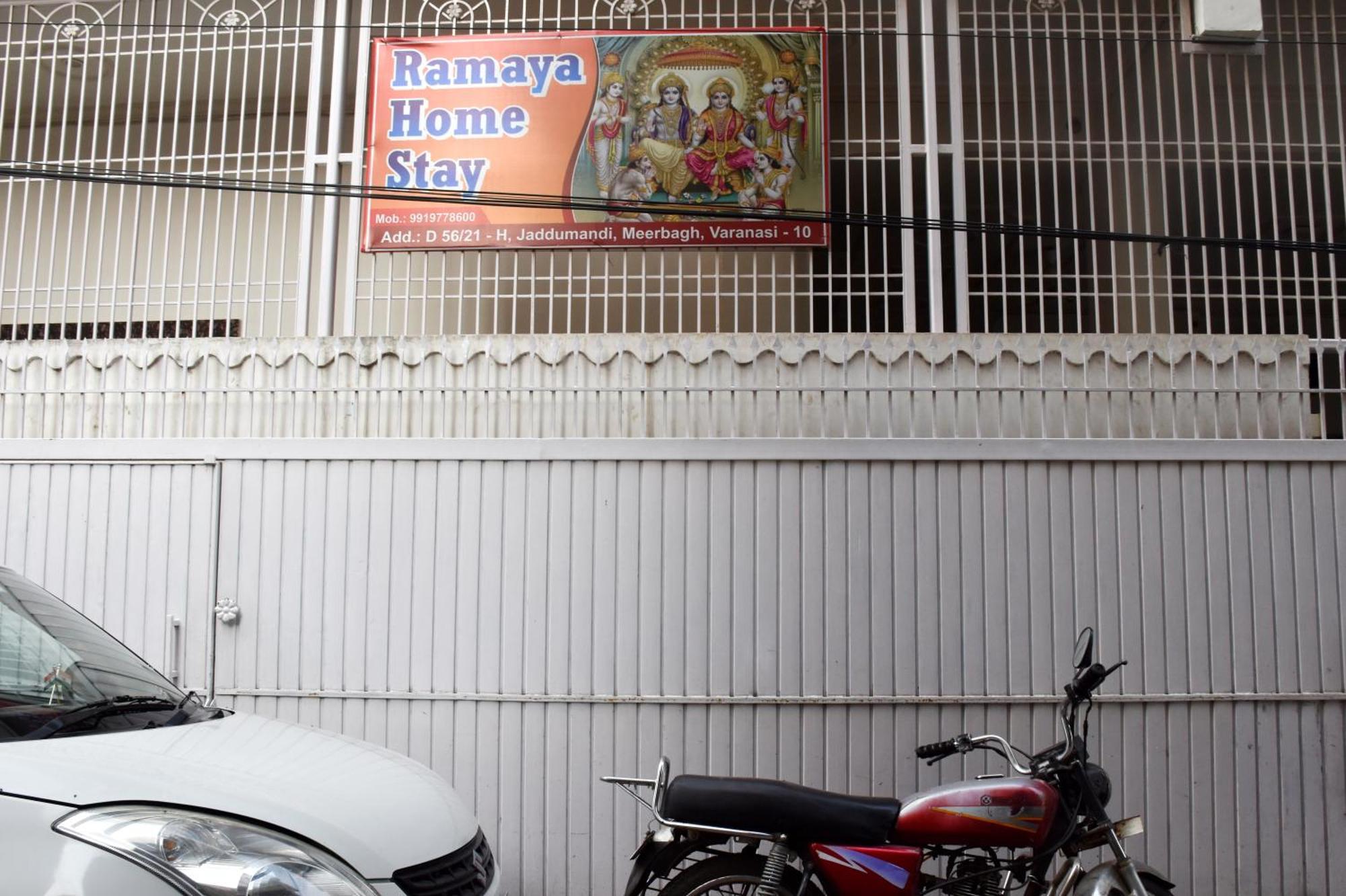 Ramaya Home Stay Váránaszi Kültér fotó