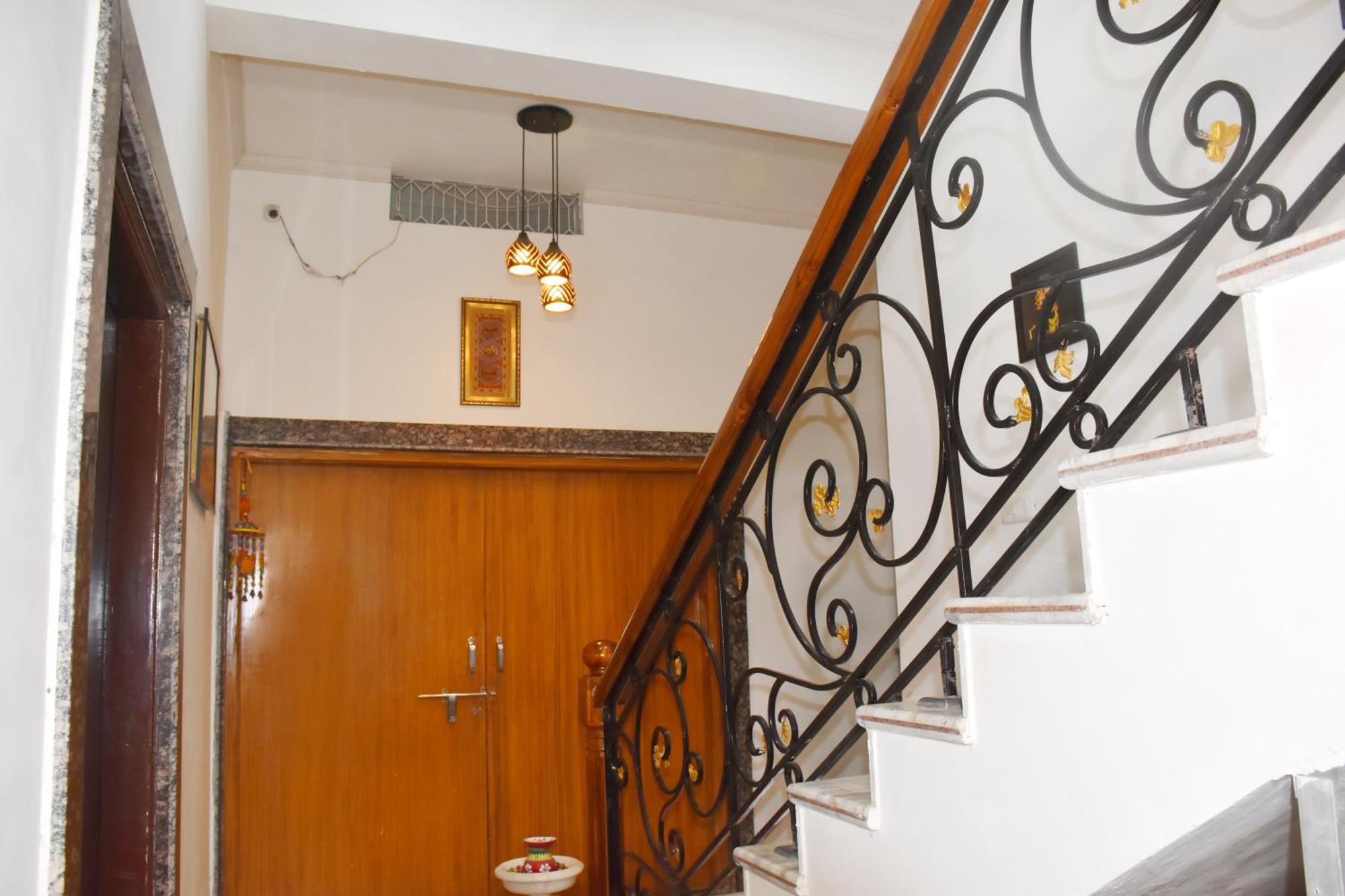 Ramaya Home Stay Váránaszi Kültér fotó