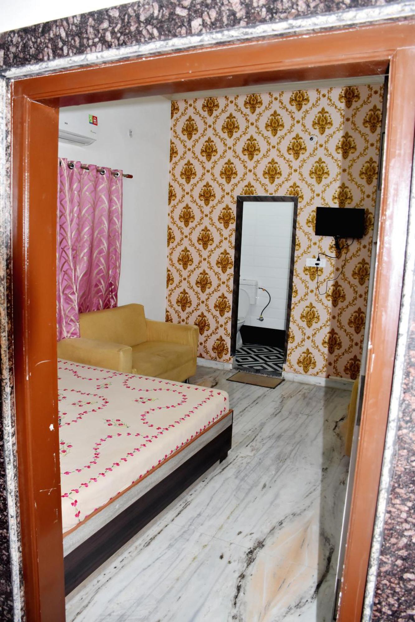 Ramaya Home Stay Váránaszi Kültér fotó
