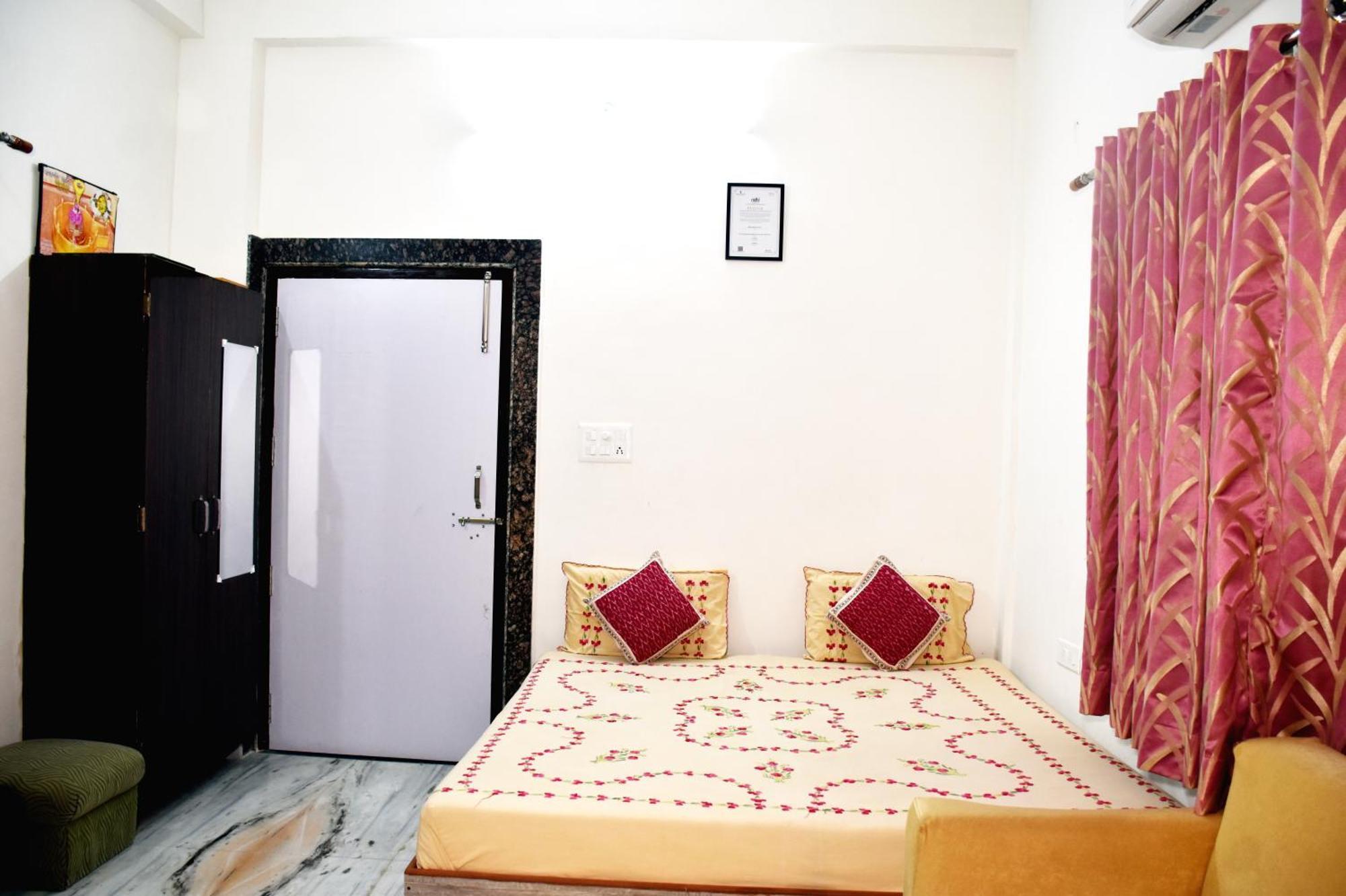 Ramaya Home Stay Váránaszi Kültér fotó