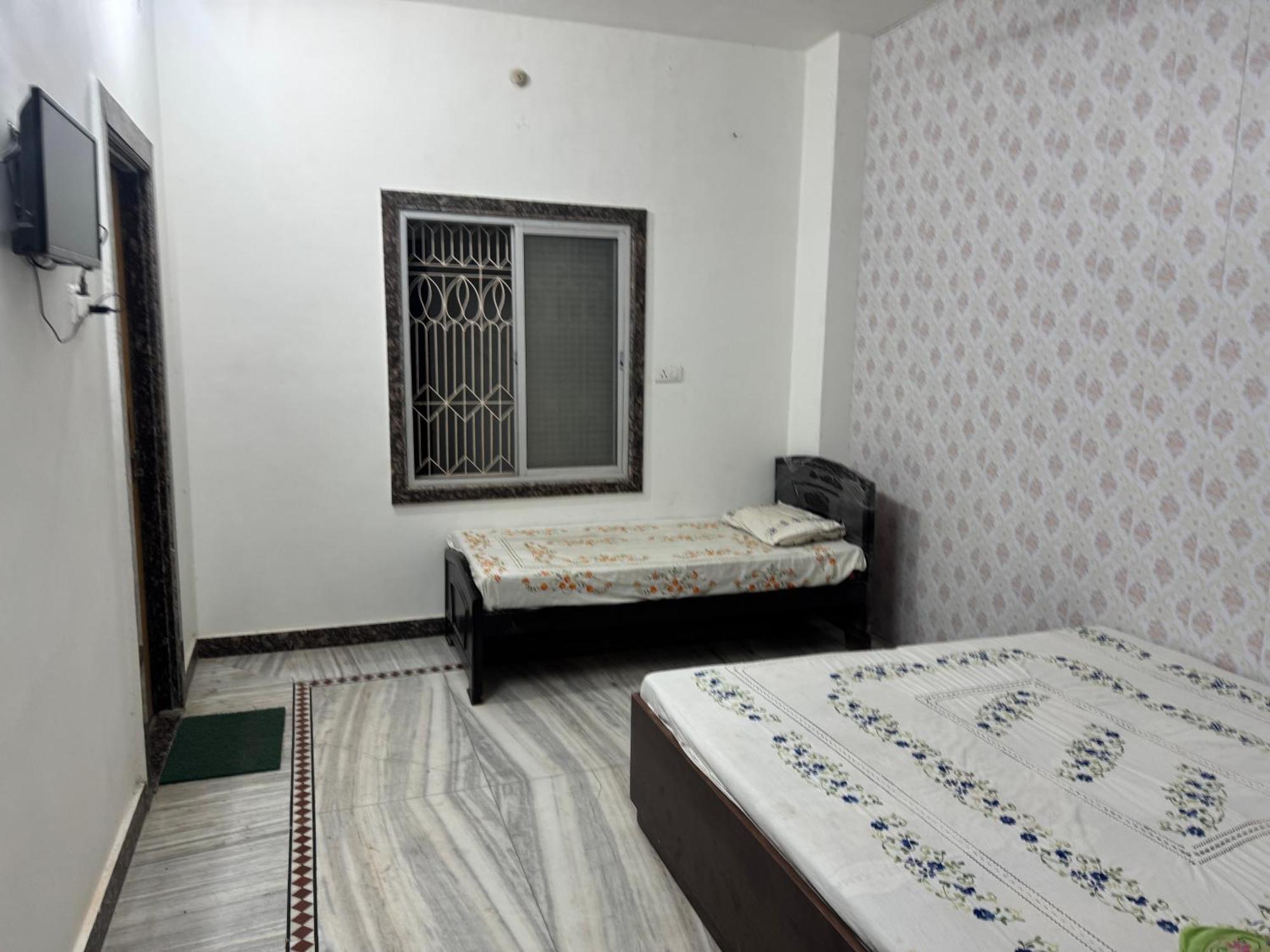 Ramaya Home Stay Váránaszi Kültér fotó